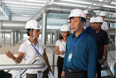 Chủ tịch UBND tỉnh Quảng Bình thăm nhà máy xử lý rác thải